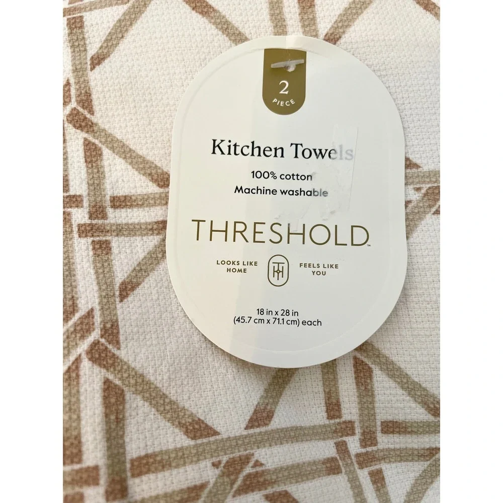 Threshold table linens